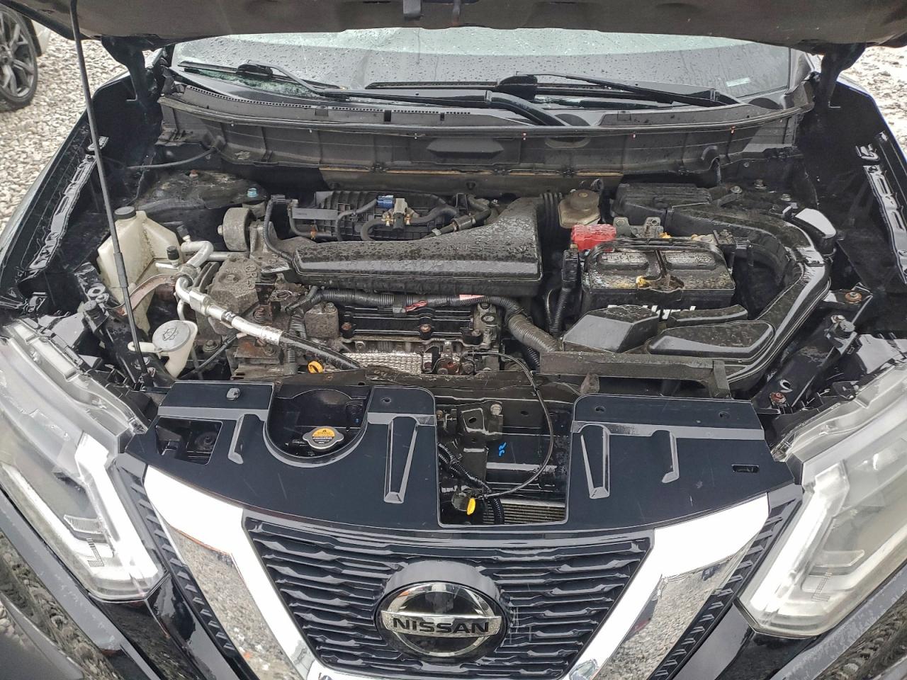 2018 NISSAN ROGUE S photo 11