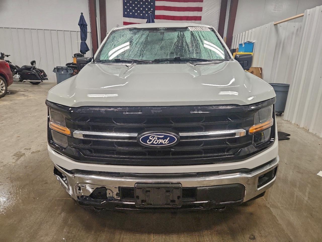 2024 FORD F150 XLT photo 5