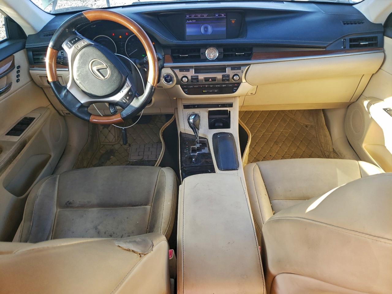 2013 LEXUS ES 300H photo 8