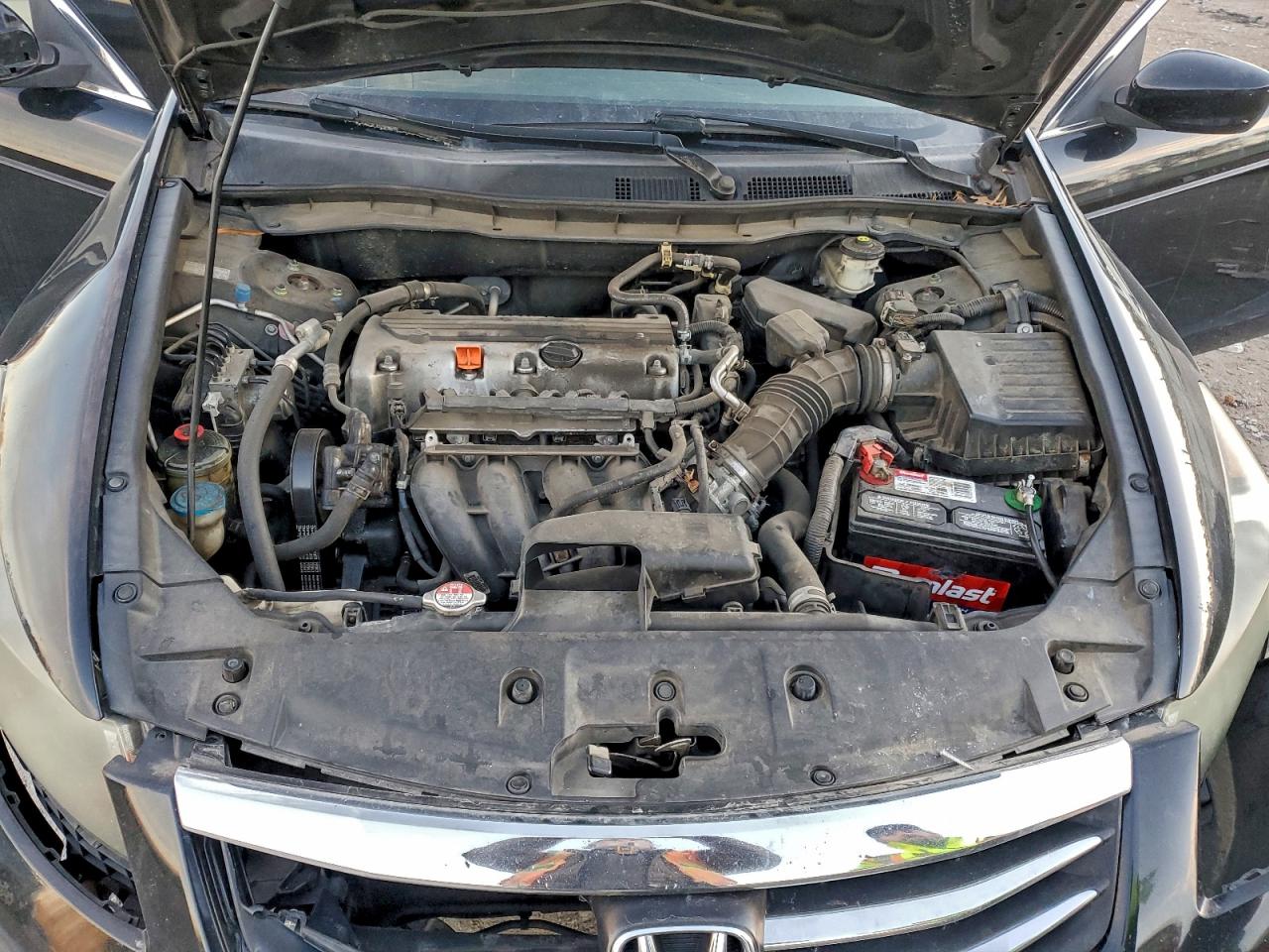 2012 HONDA ACCORD LX photo 11