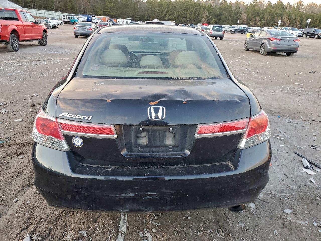 2012 HONDA ACCORD LX photo 6