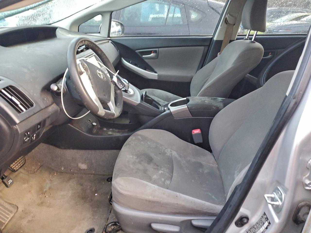 2012 TOYOTA PRIUS photo 7