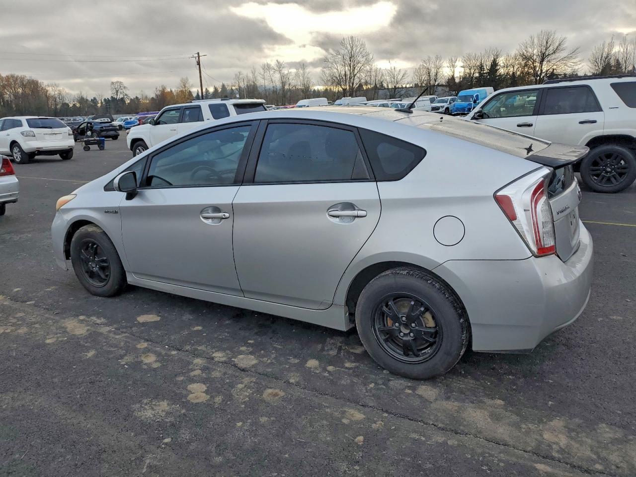 2012 TOYOTA PRIUS photo 2