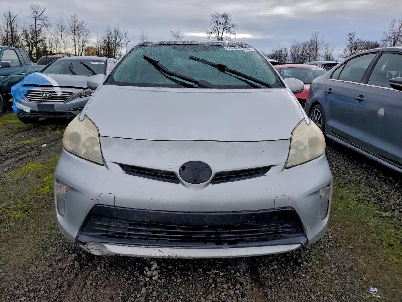 2012 TOYOTA PRIUS photo 5