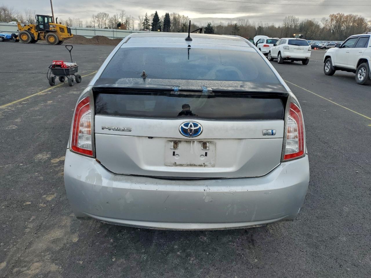 2012 TOYOTA PRIUS photo 6