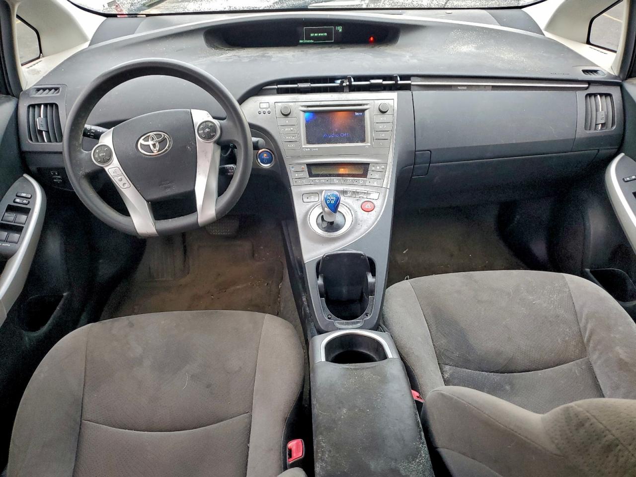 2012 TOYOTA PRIUS photo 8