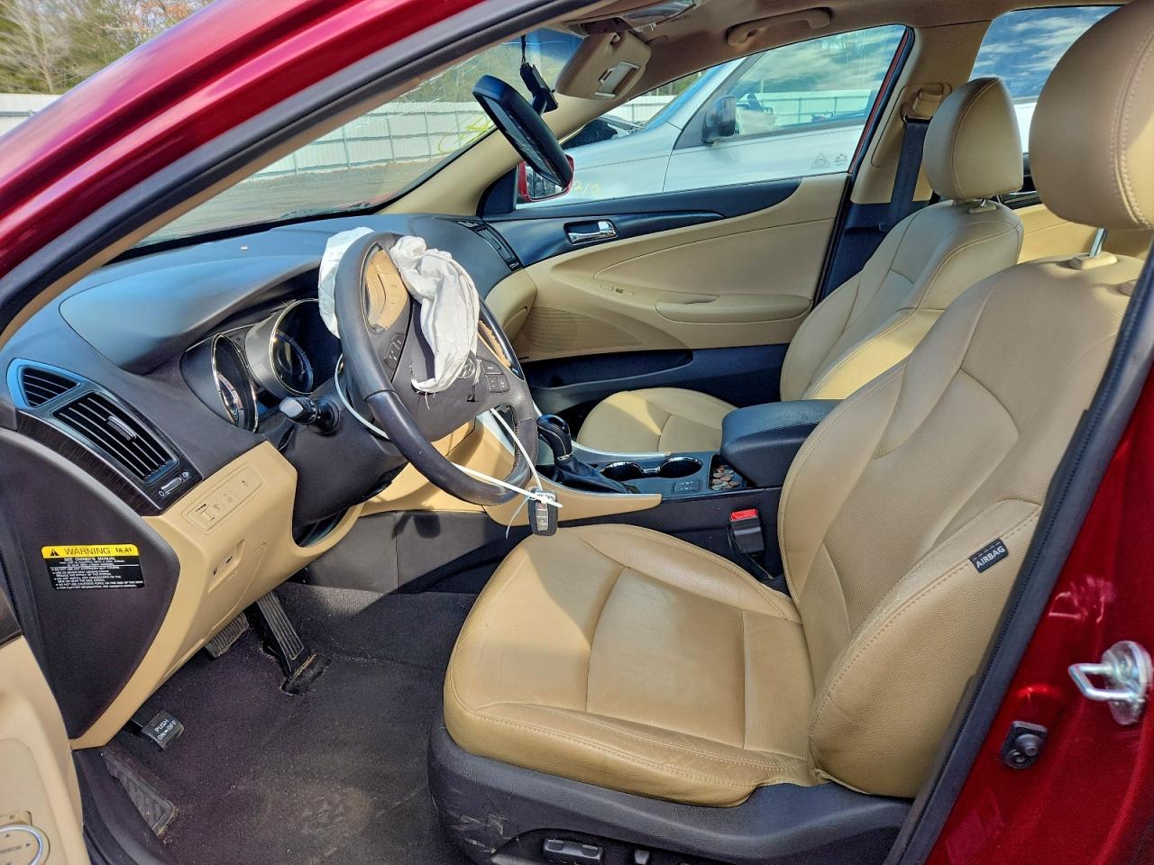 2013 HYUNDAI SONATA SE photo 7