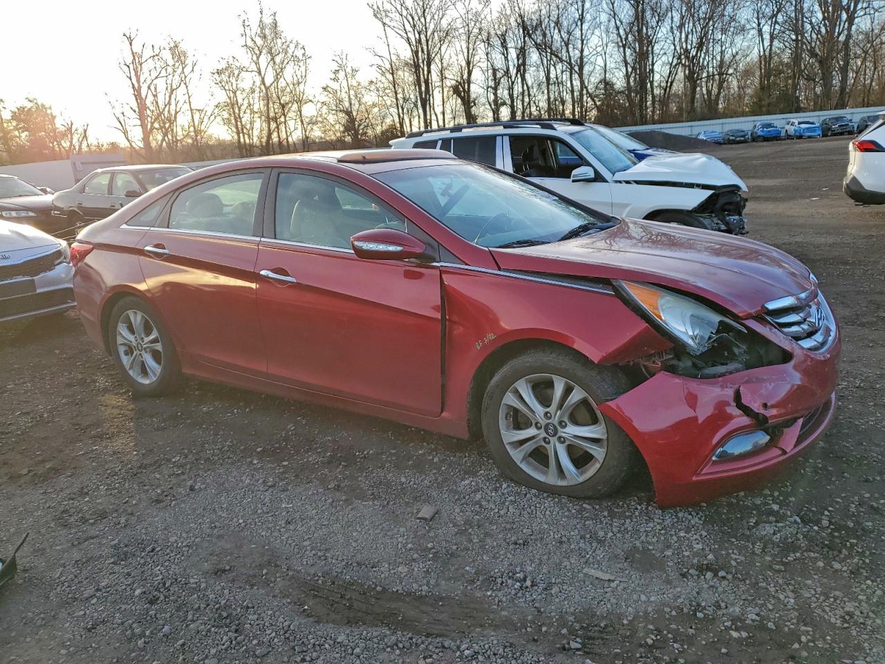 2013 HYUNDAI SONATA SE photo 4