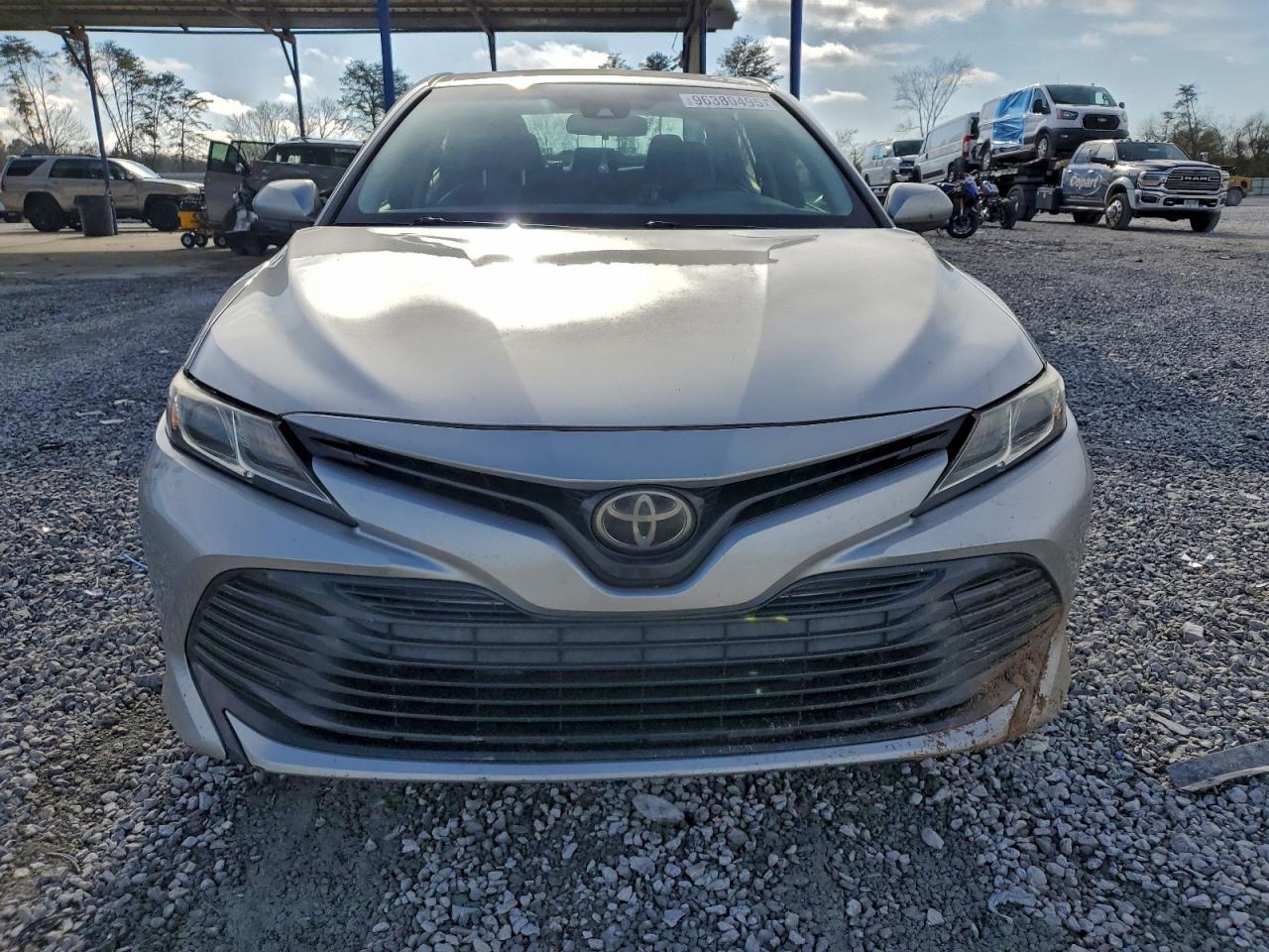 2018 TOYOTA CAMRY L photo 5