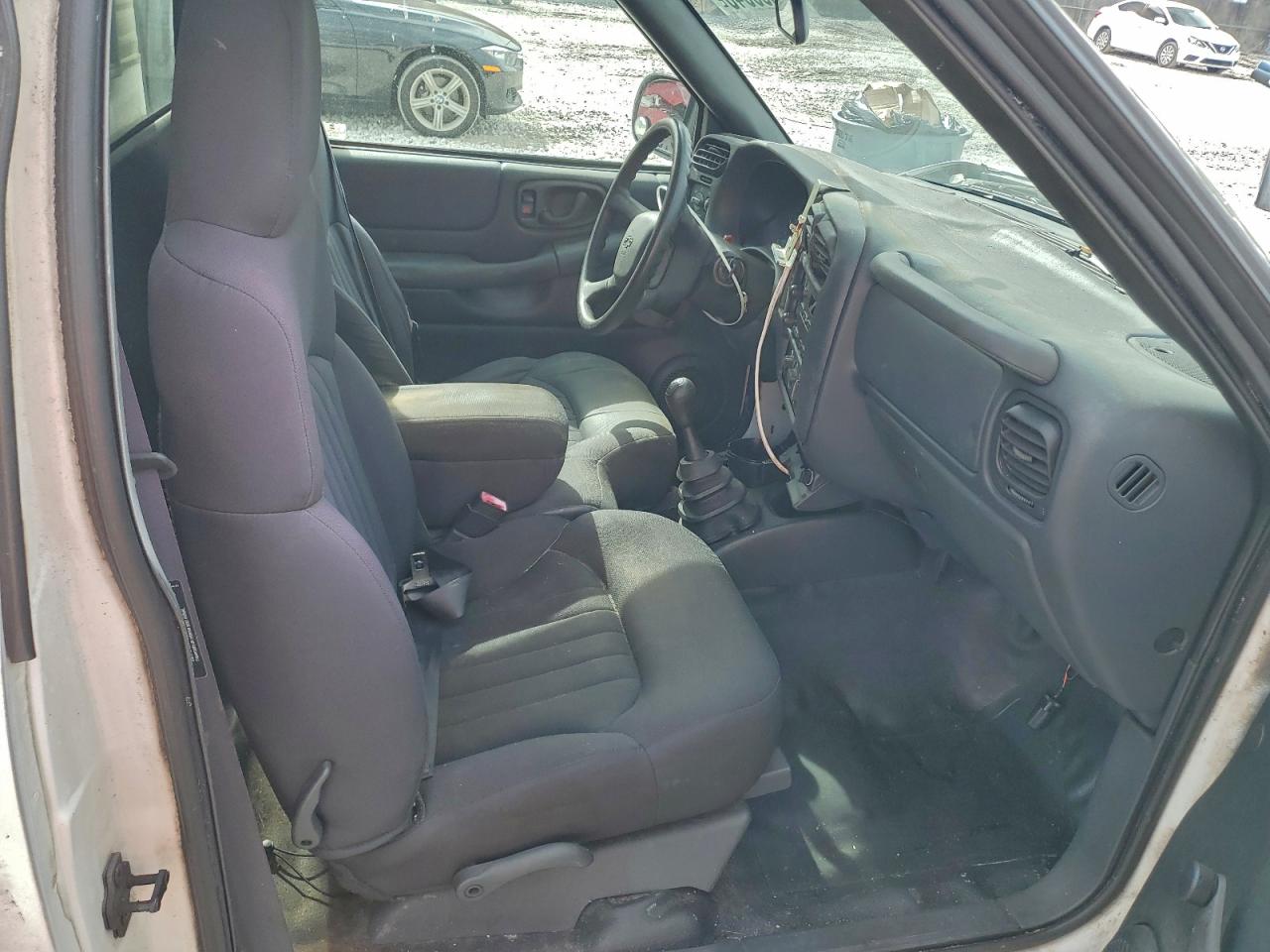 2003 CHEVROLET S TRUCK S10 photo 10