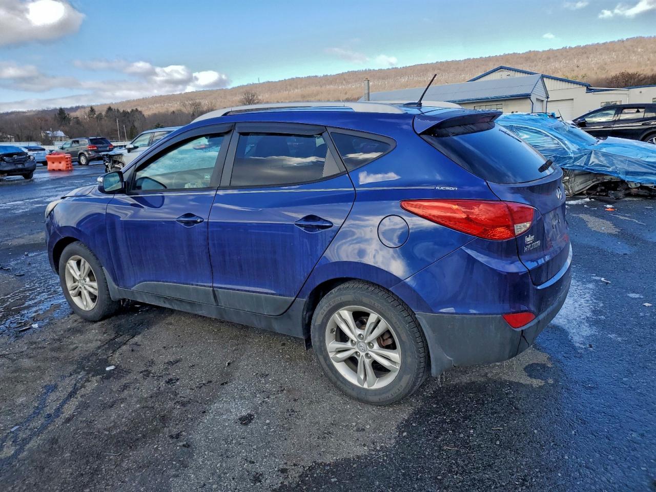 2012 HYUNDAI TUCSON GLS photo 2