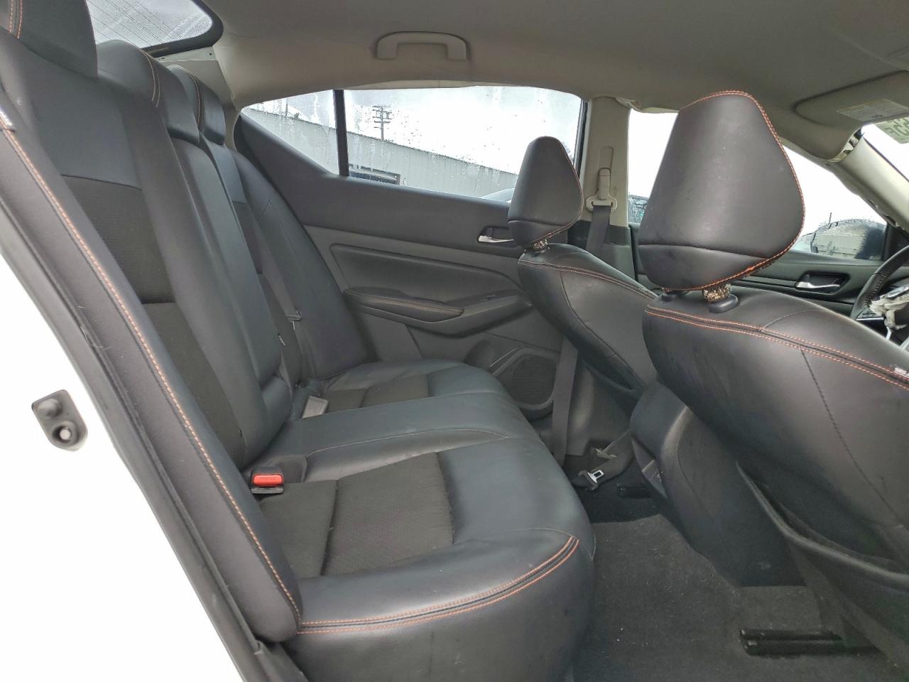 2019 NISSAN ALTIMA SR photo 10