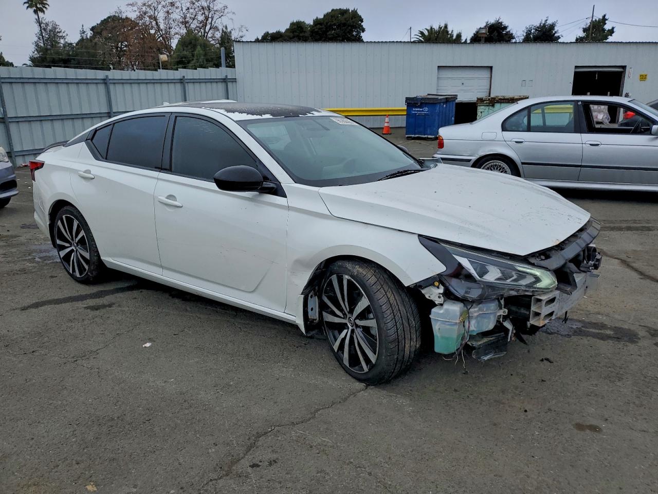 2019 NISSAN ALTIMA SR photo 4