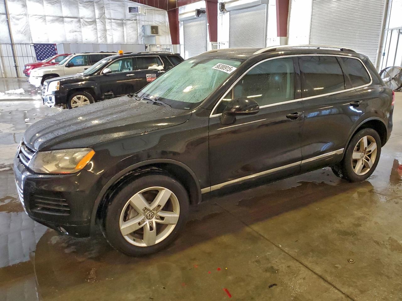 2013 VOLKSWAGEN TOUAREG