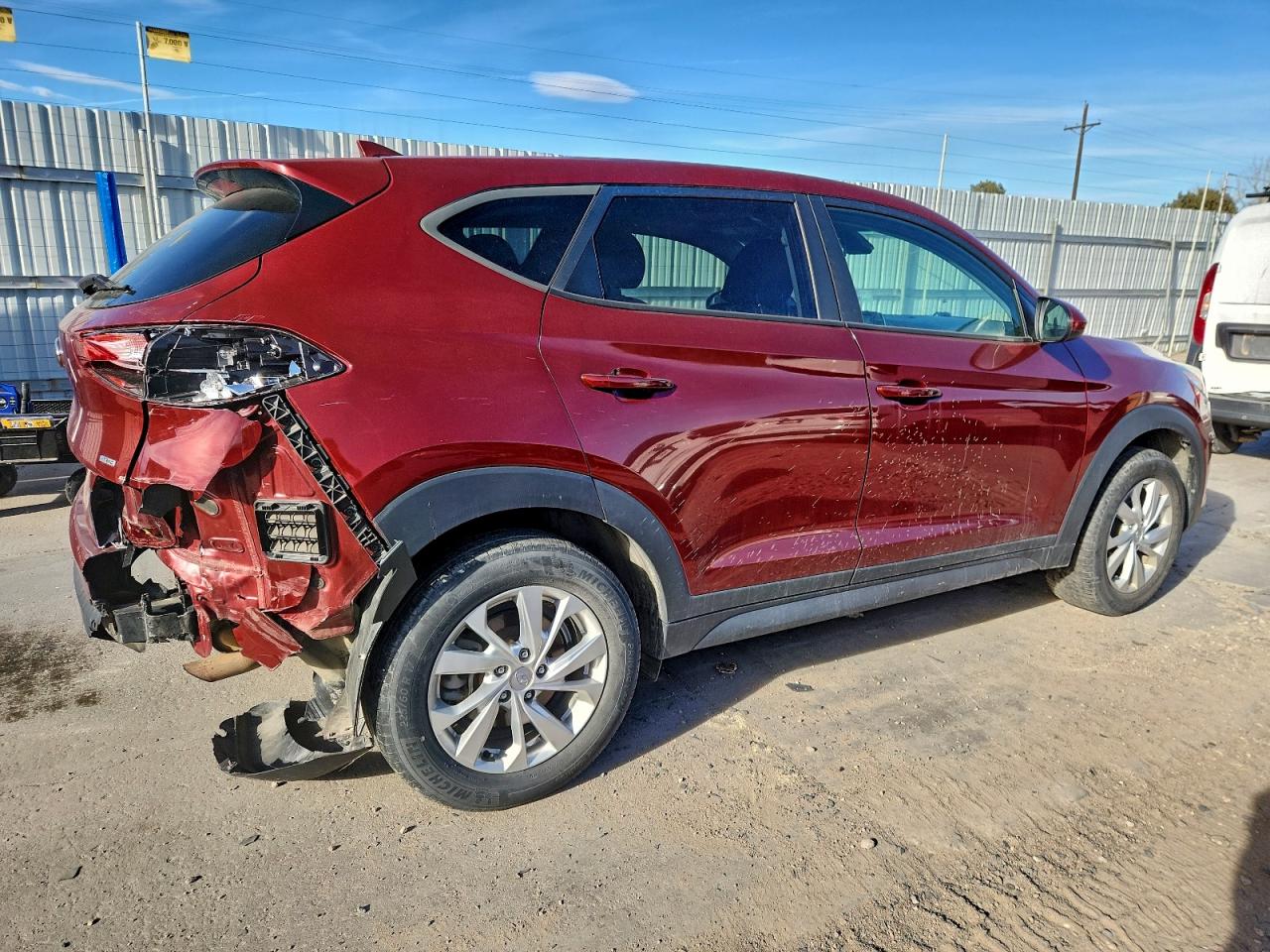 2019 HYUNDAI TUCSON SE photo 3