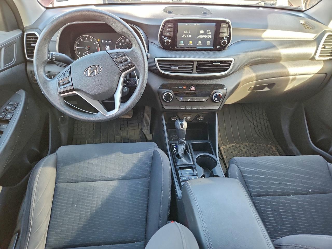 2019 HYUNDAI TUCSON SE photo 8