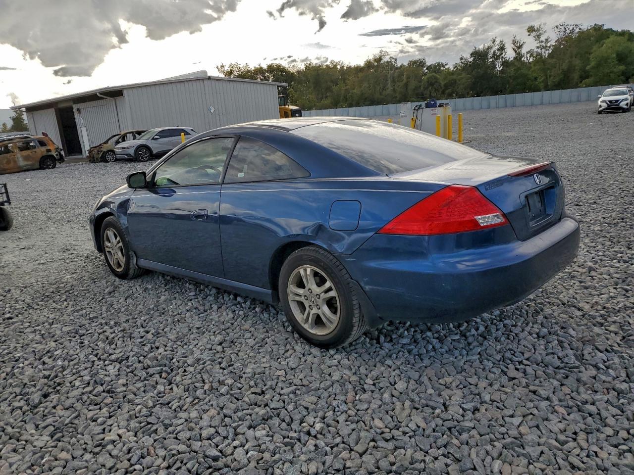 2006 HONDA ACCORD EX photo 2