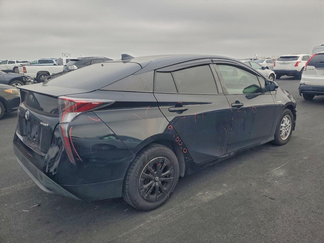 2016 TOYOTA PRIUS photo 3