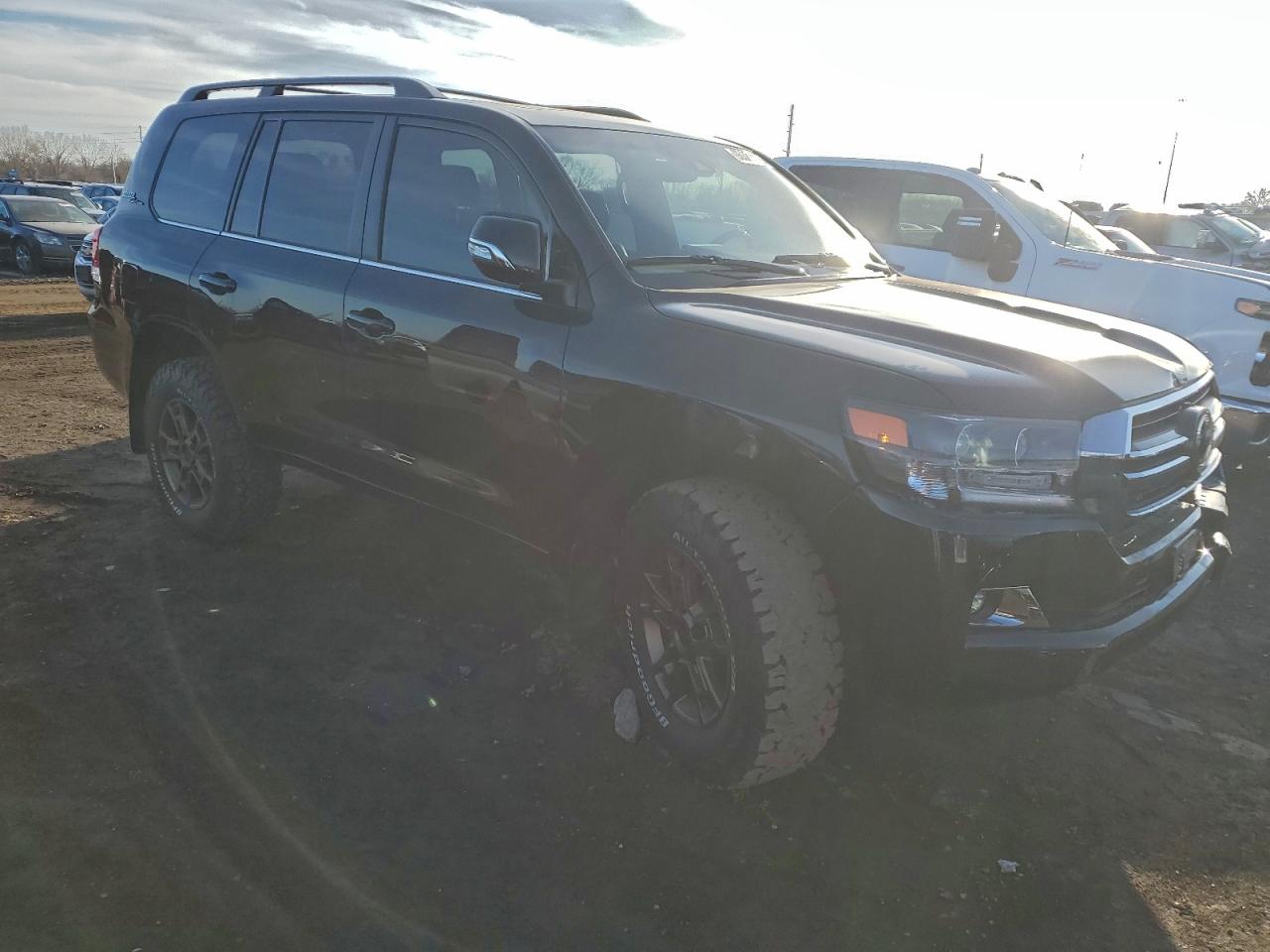 2020 TOYOTA LAND CRUISER VX-R photo 4