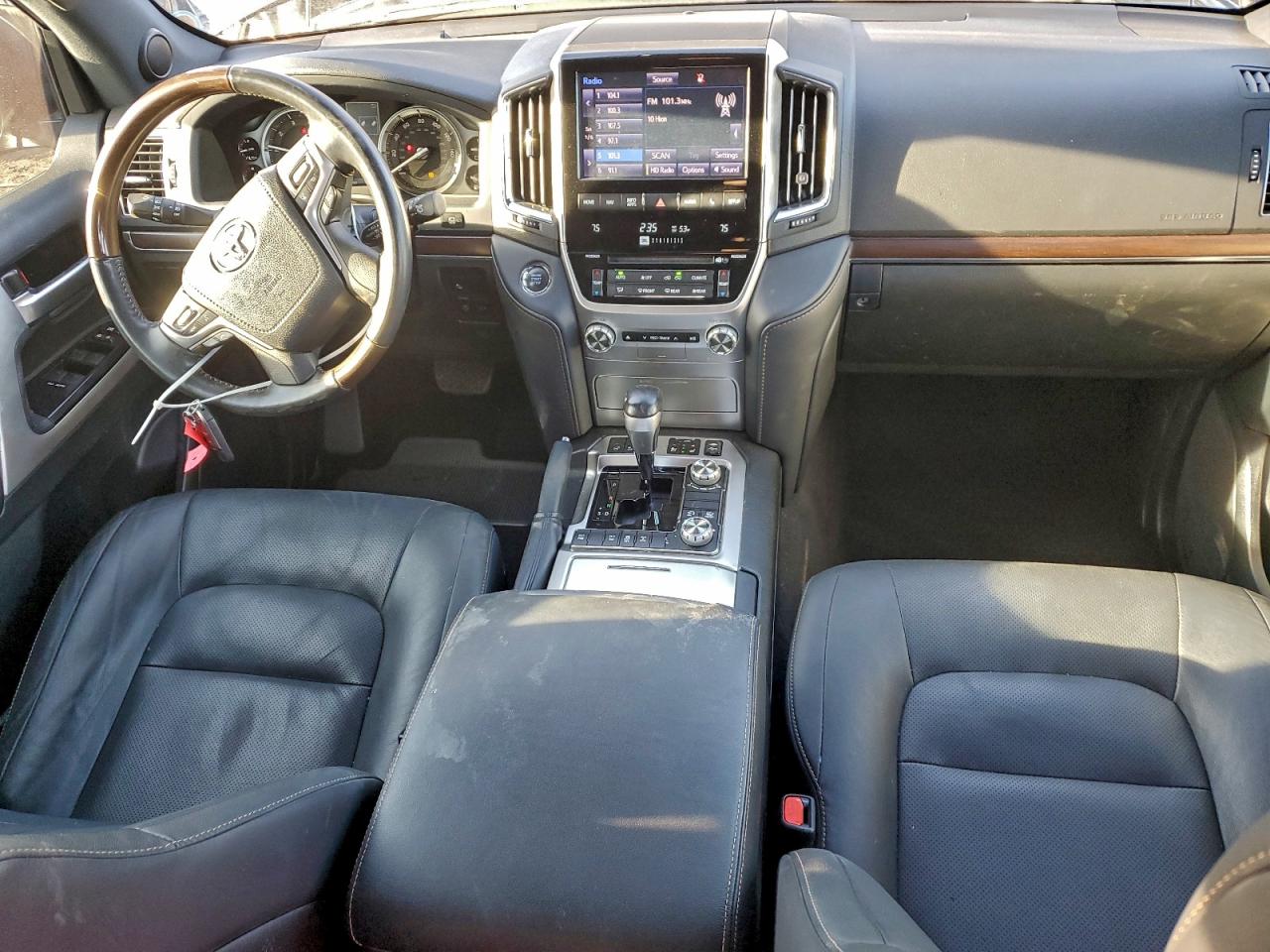 2020 TOYOTA LAND CRUISER VX-R photo 8