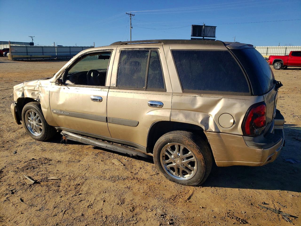 2004 CHEVROLET TRAILBLAZER LS photo 2