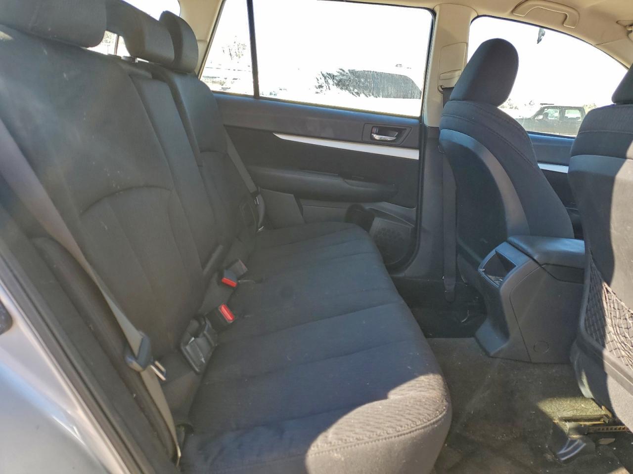 2012 SUBARU OUTBACK 2.5I photo 11