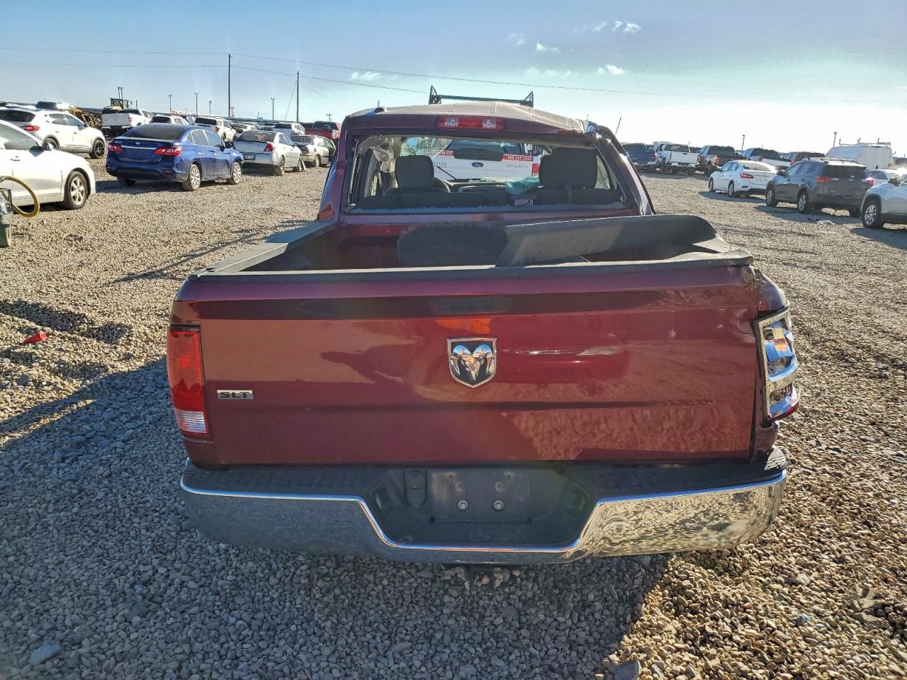2023 RAM 1500 CLASSIC SLT photo 6