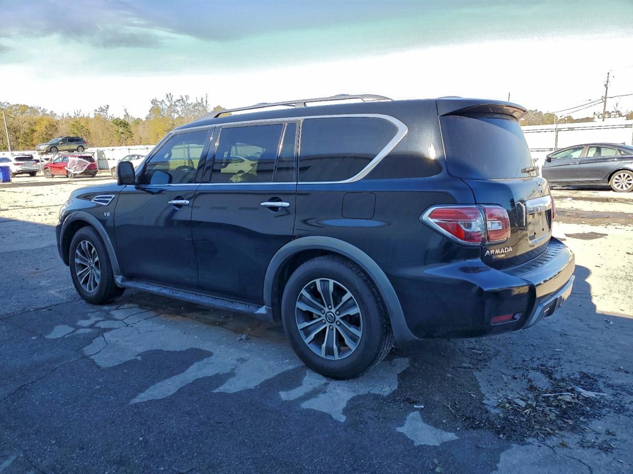 2019 NISSAN ARMADA SV photo 2