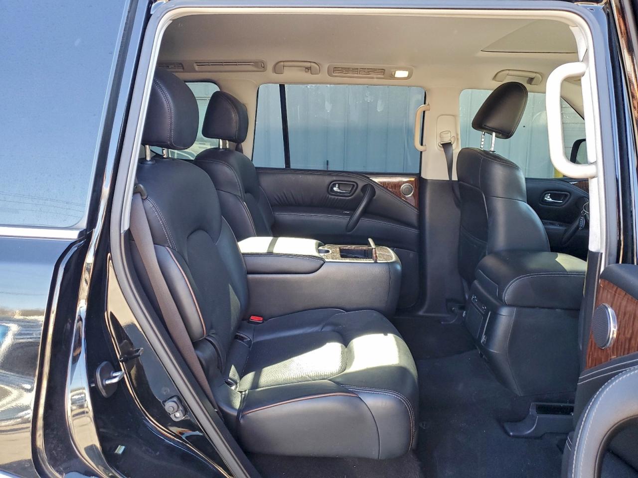 2019 NISSAN ARMADA SV photo 11