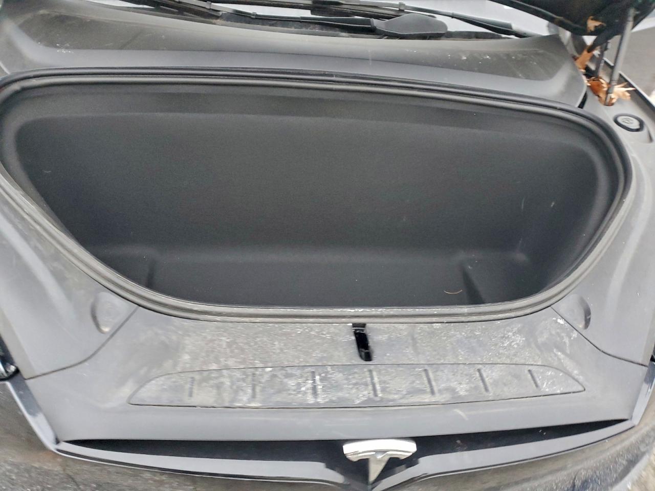 2024 TESLA MODEL X photo 12