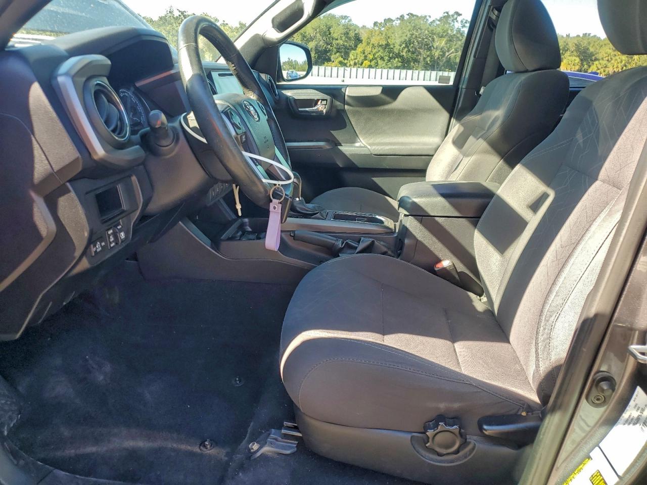 2017 TOYOTA TACOMA DOUBLE CAB photo 7