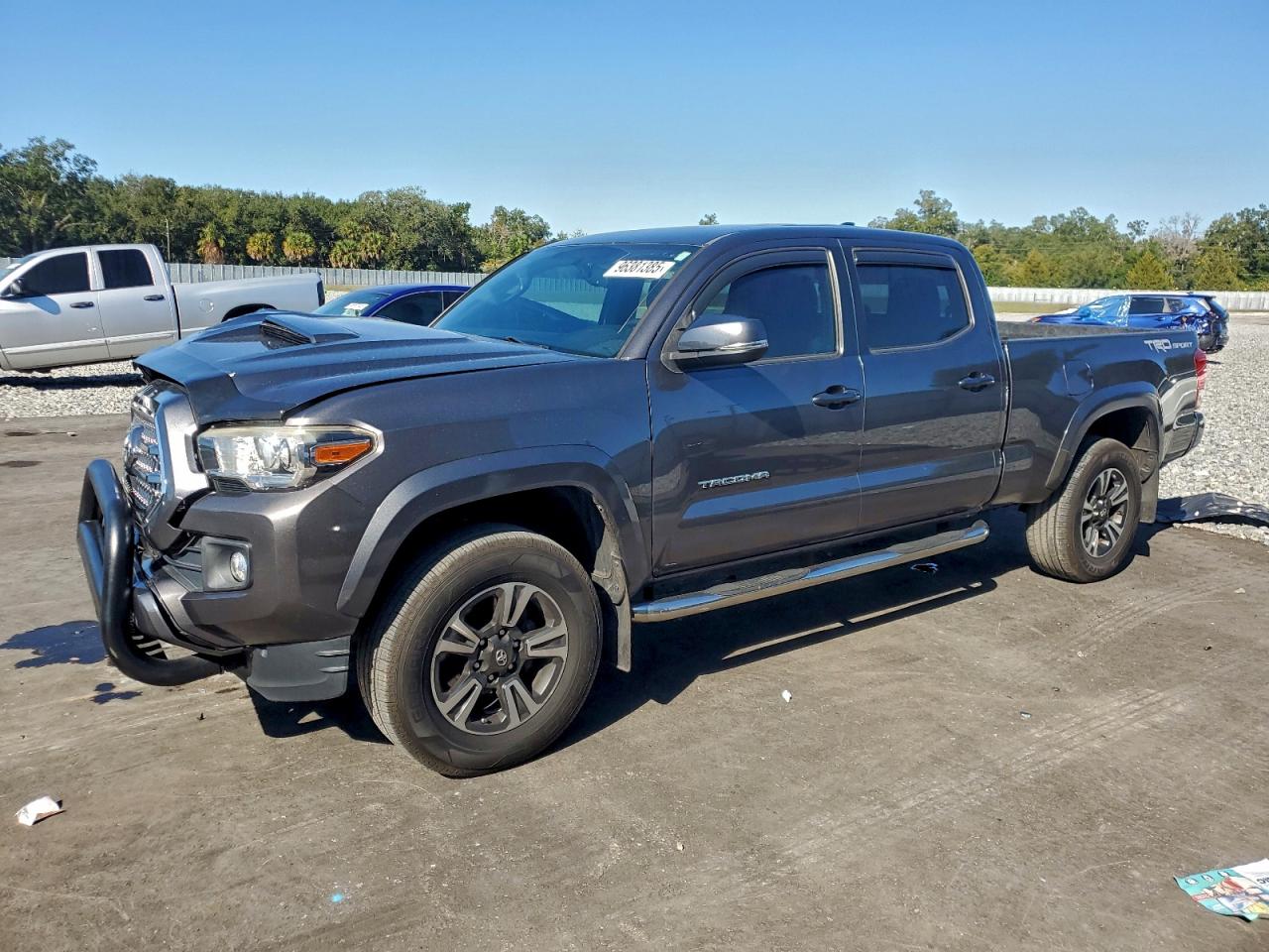 2017 TOYOTA TACOMA