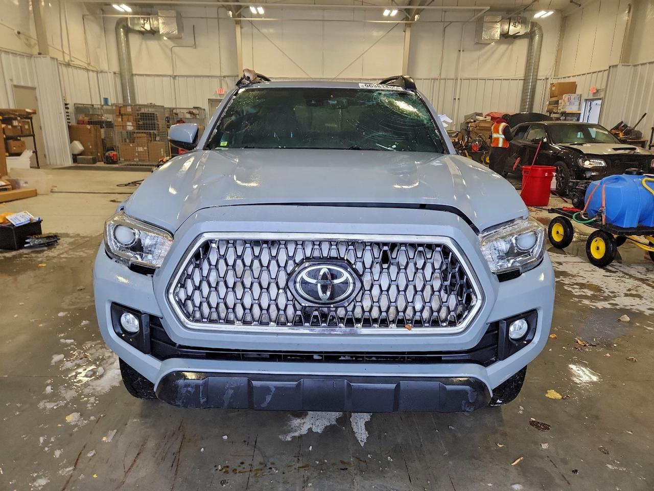 2019 TOYOTA TACOMA DOUBLE CAB photo 5
