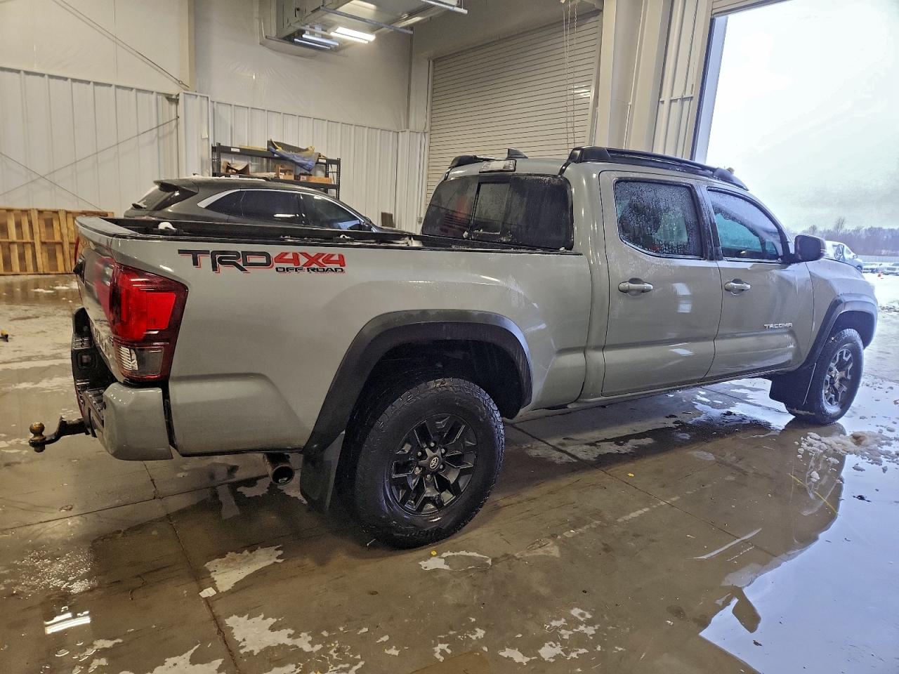 2019 TOYOTA TACOMA DOUBLE CAB photo 3