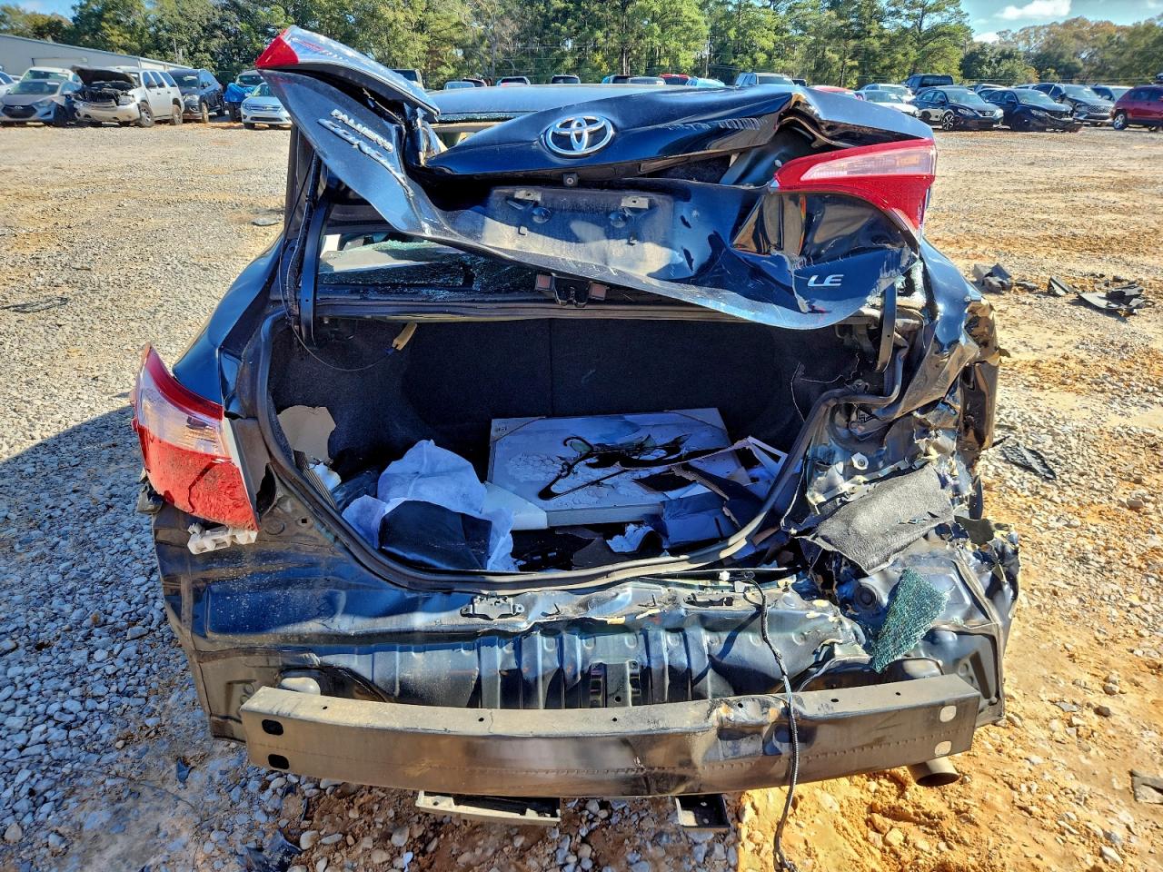 2018 TOYOTA COROLLA L photo 6