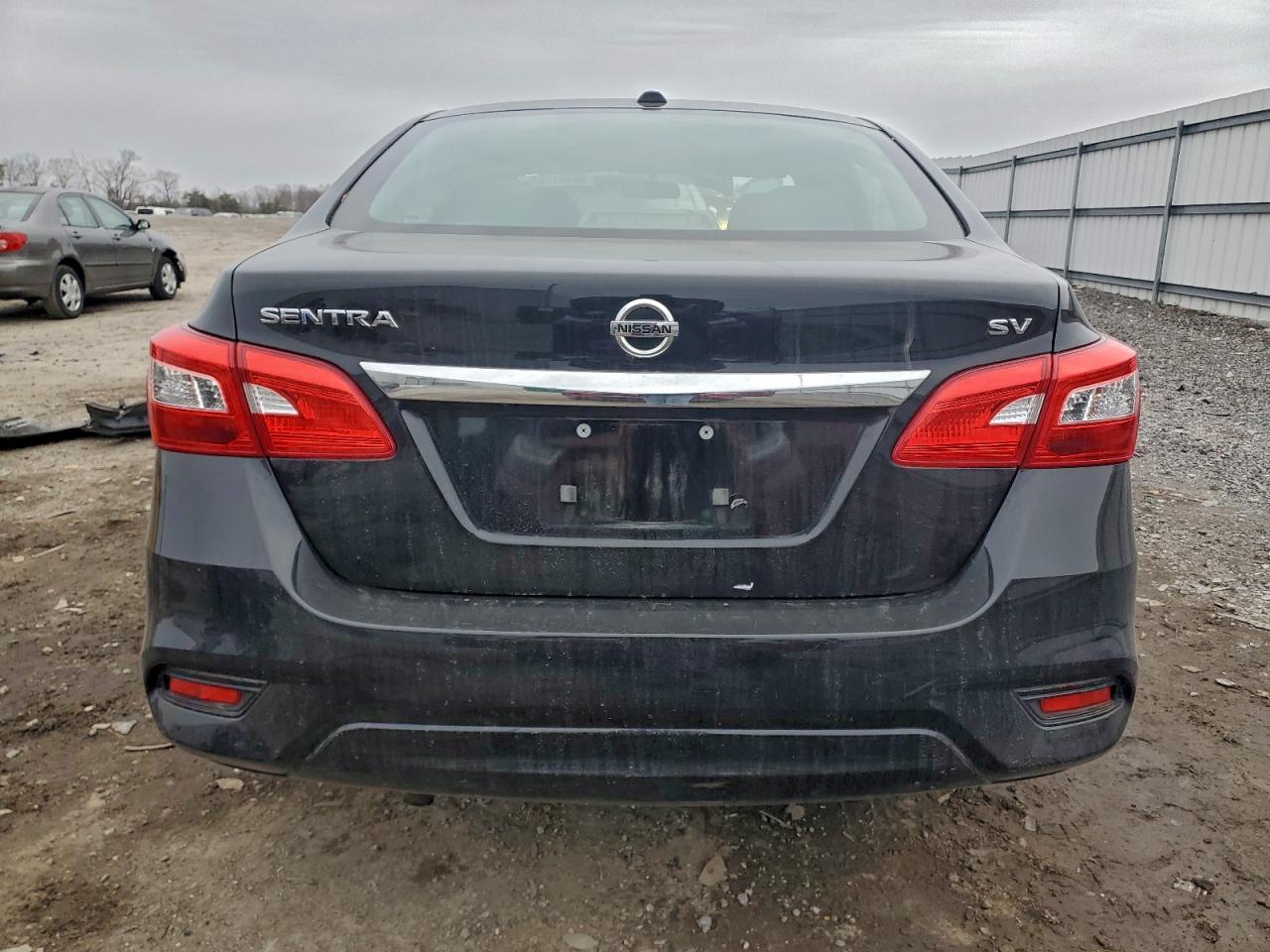 2019 NISSAN SENTRA S photo 6
