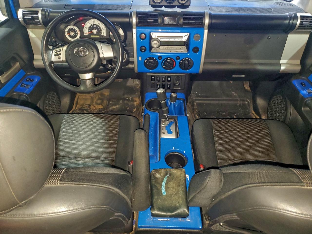 2007 TOYOTA FJ CRUISER photo 8