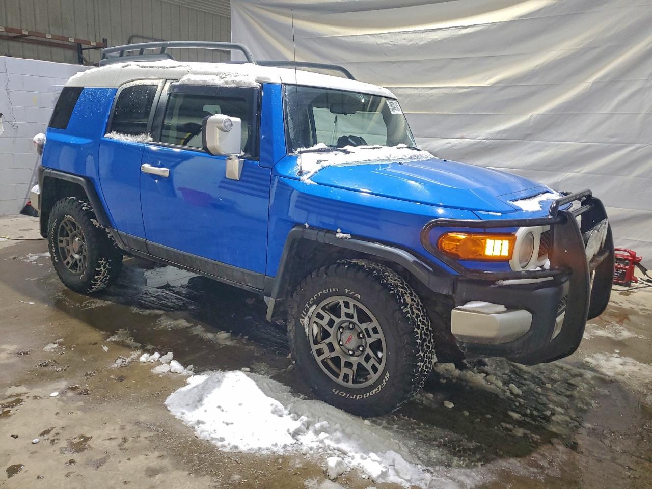 2007 TOYOTA FJ CRUISER photo 4