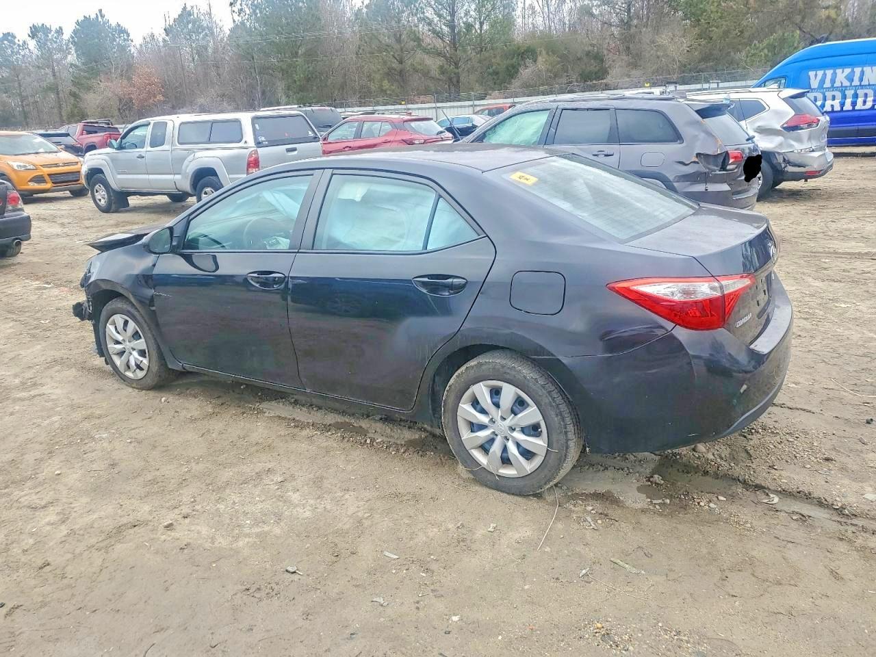 2016 TOYOTA COROLLA L photo 2