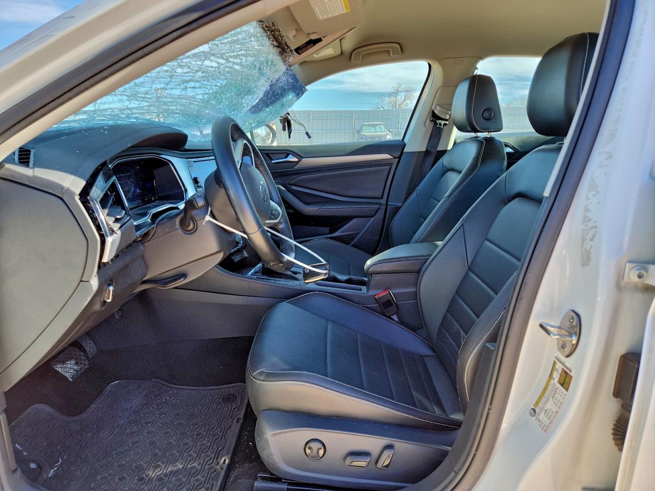 2023 VOLKSWAGEN JETTA SE photo 7