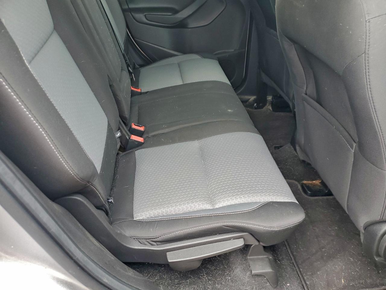 2017 FORD ESCAPE SE photo 10