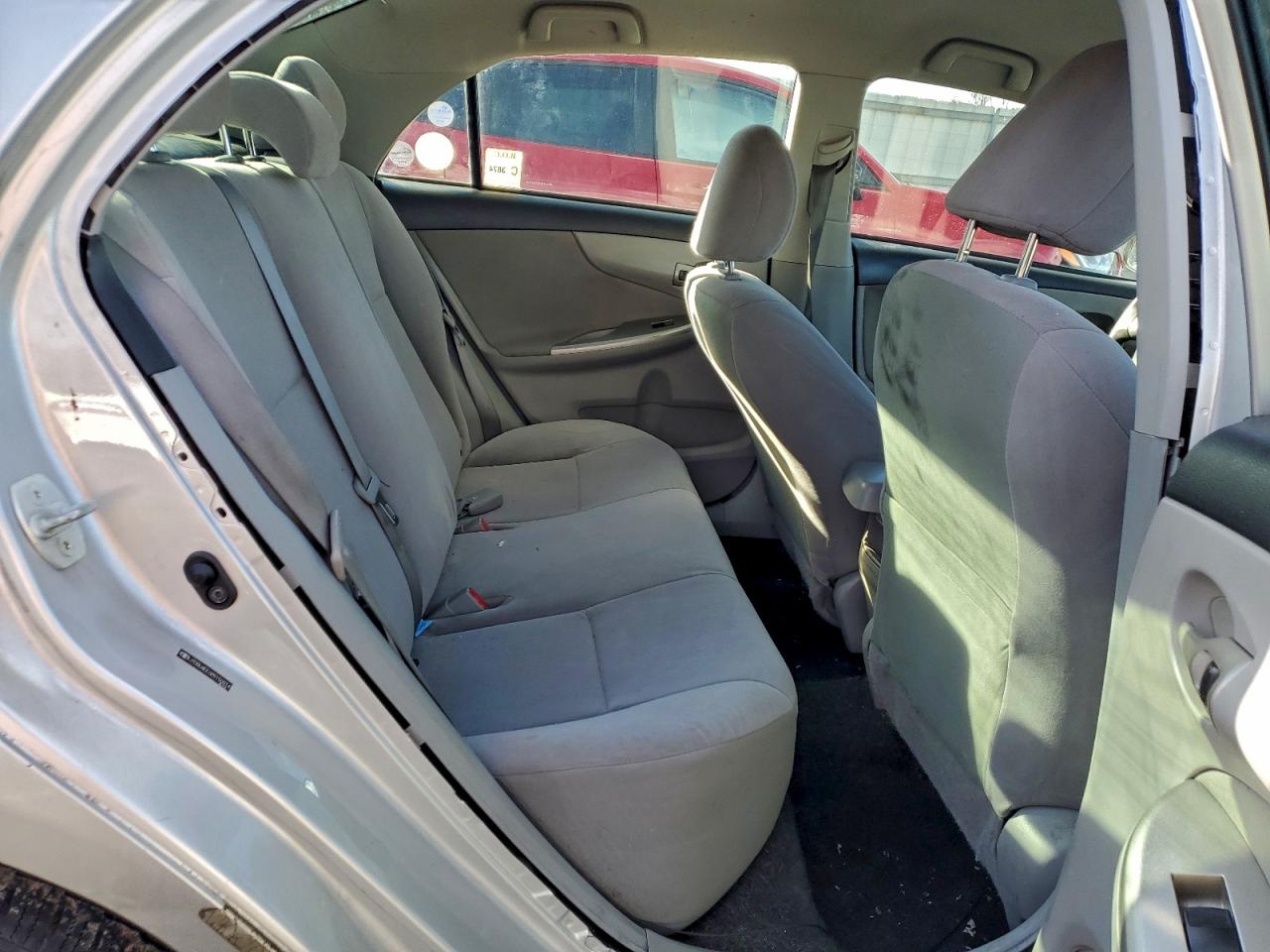 2011 TOYOTA COROLLA BASE photo 10
