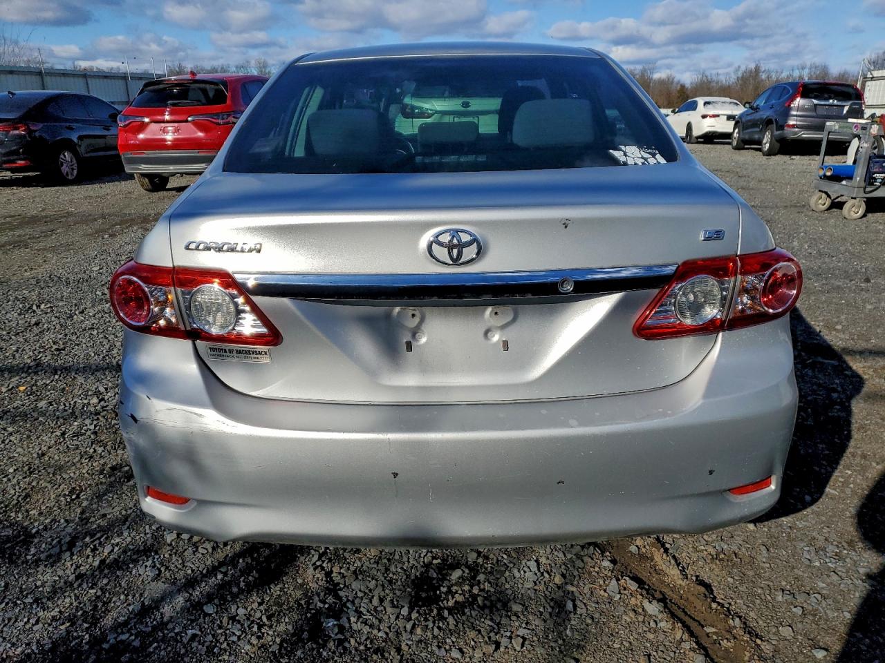 2011 TOYOTA COROLLA BASE photo 6