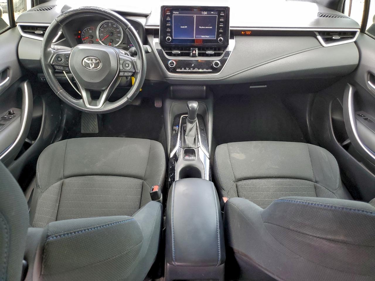 2020 TOYOTA COROLLA SE photo 8