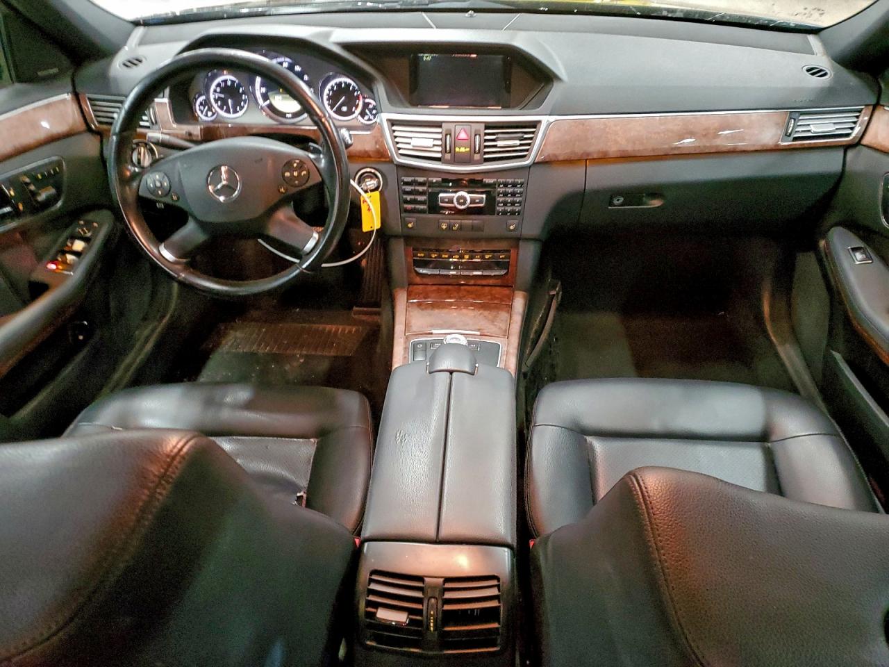 2011 MERCEDES-BENZ E 350 4MATIC photo 8