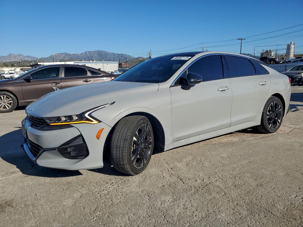 2023 KIA K5