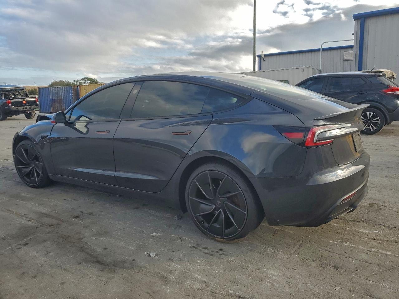 2024 TESLA MODEL 3 photo 2