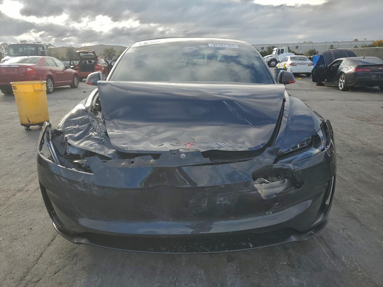 2024 TESLA MODEL 3 photo 5