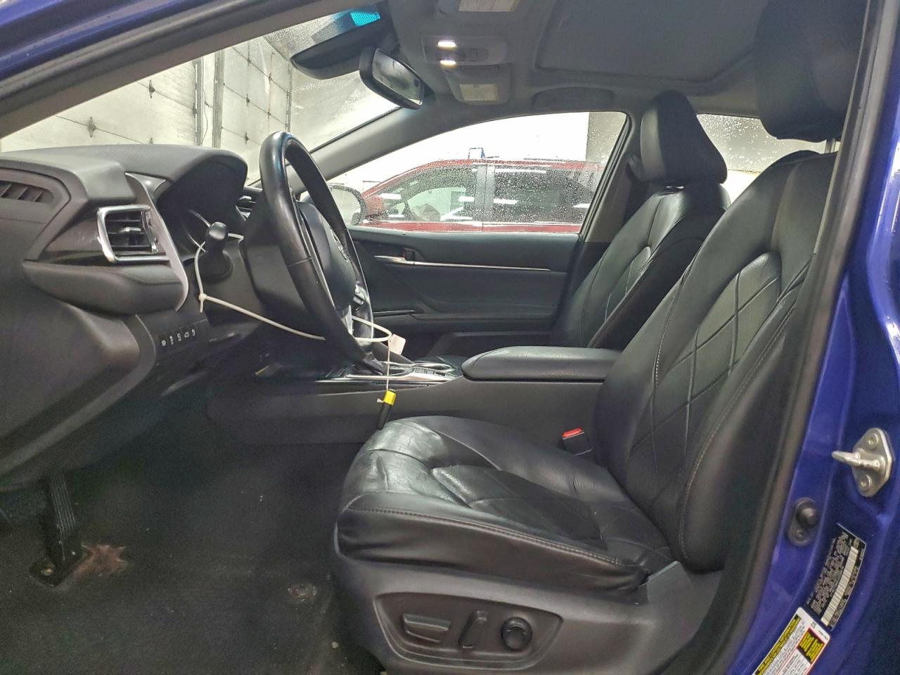 2018 TOYOTA CAMRY HYBRID photo 7