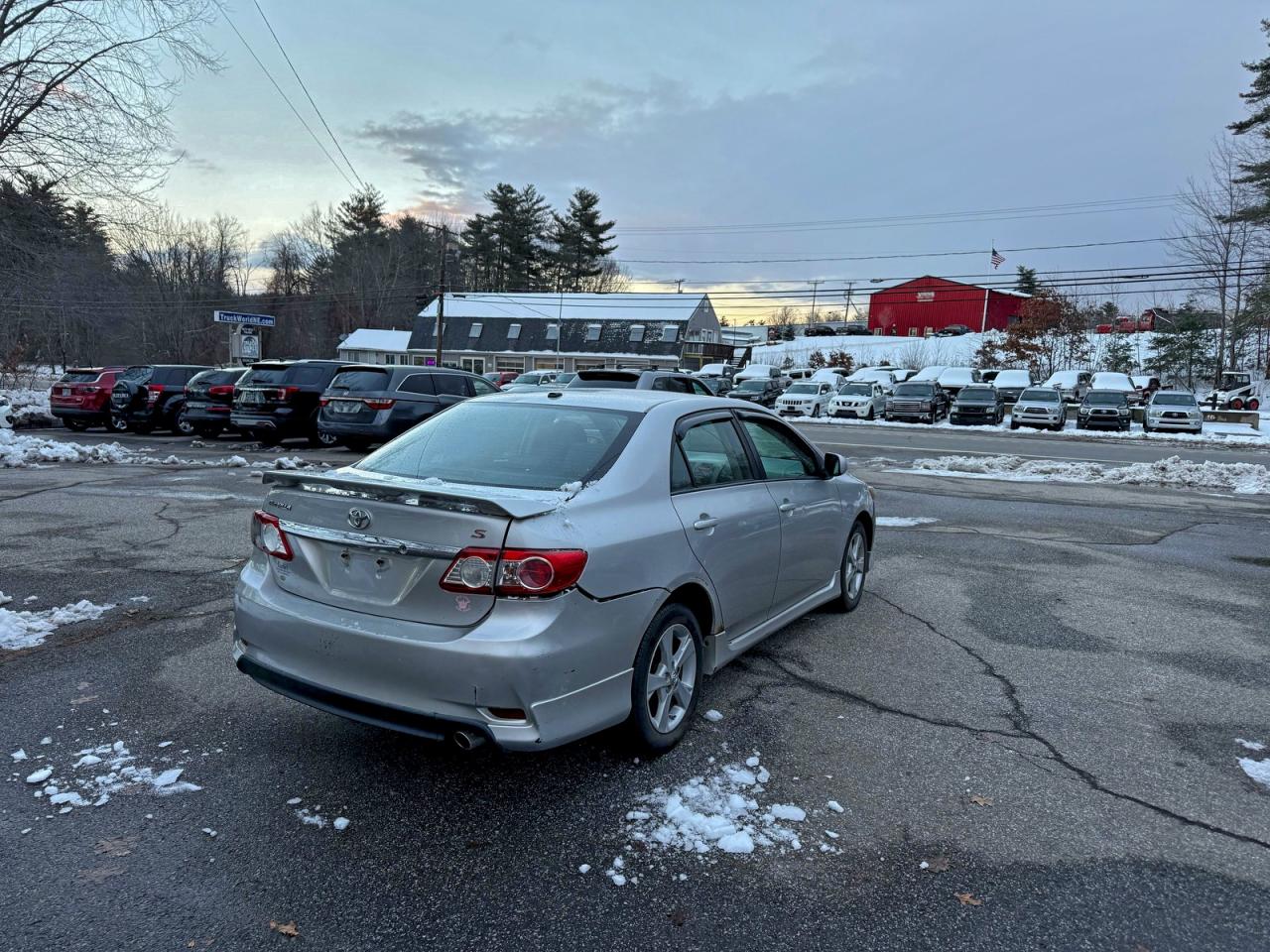 2011 TOYOTA COROLLA BASE photo 4
